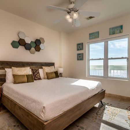 Sea Deuce By The Ocean Apartment Galveston Bagian luar foto