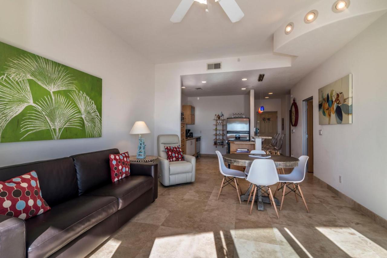 Sea Deuce By The Ocean Apartment Galveston Bagian luar foto
